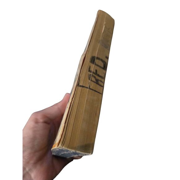 A tale of two cities by Charles Dickens - signet classics - 0451513452 - Picture 6 of 9